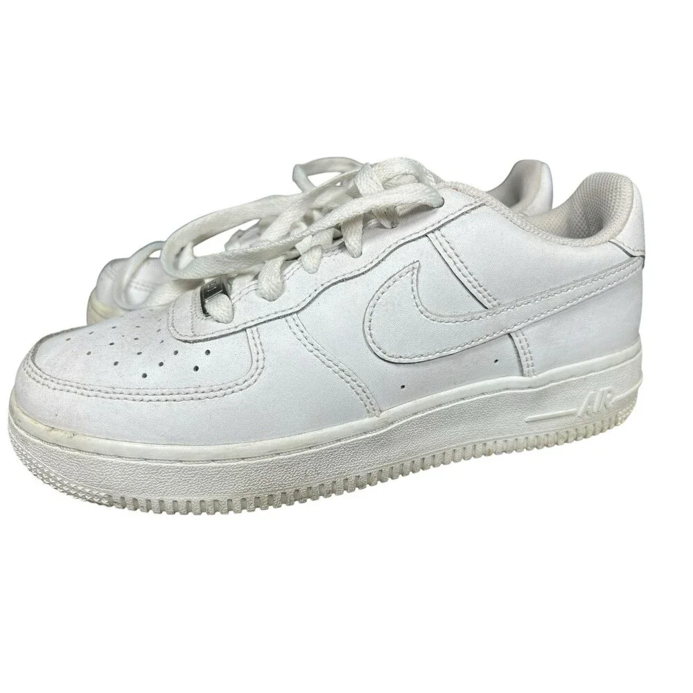 Nike Air Force One AF1 Low Youth Size 5.5Y Triple White Leather Shoes 314192-117